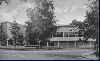 1949. Avro studio aan de buitenzijde.