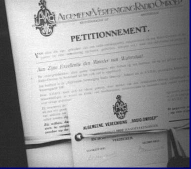 A.V.R.O. petitionnement